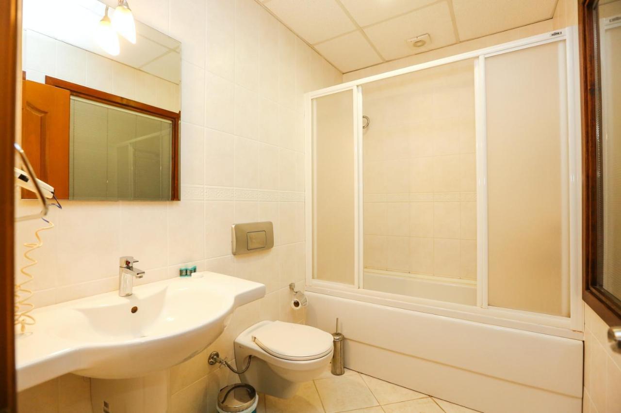 Gocek Unlu Hotel Экстерьер фото